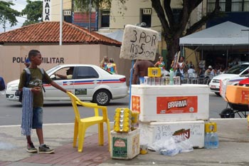 Straßenhändler in Salvador de Bahia